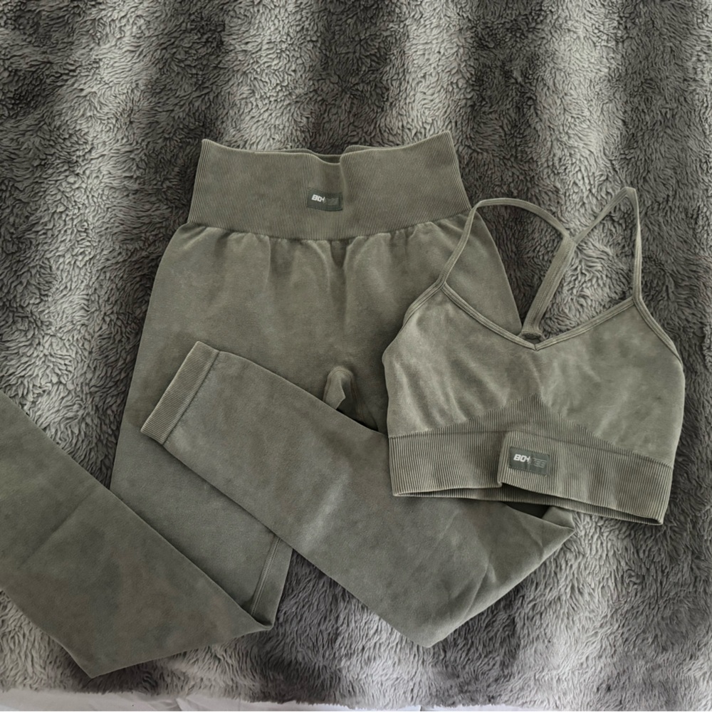 Light Green Acid wash Bo+Tee workout set